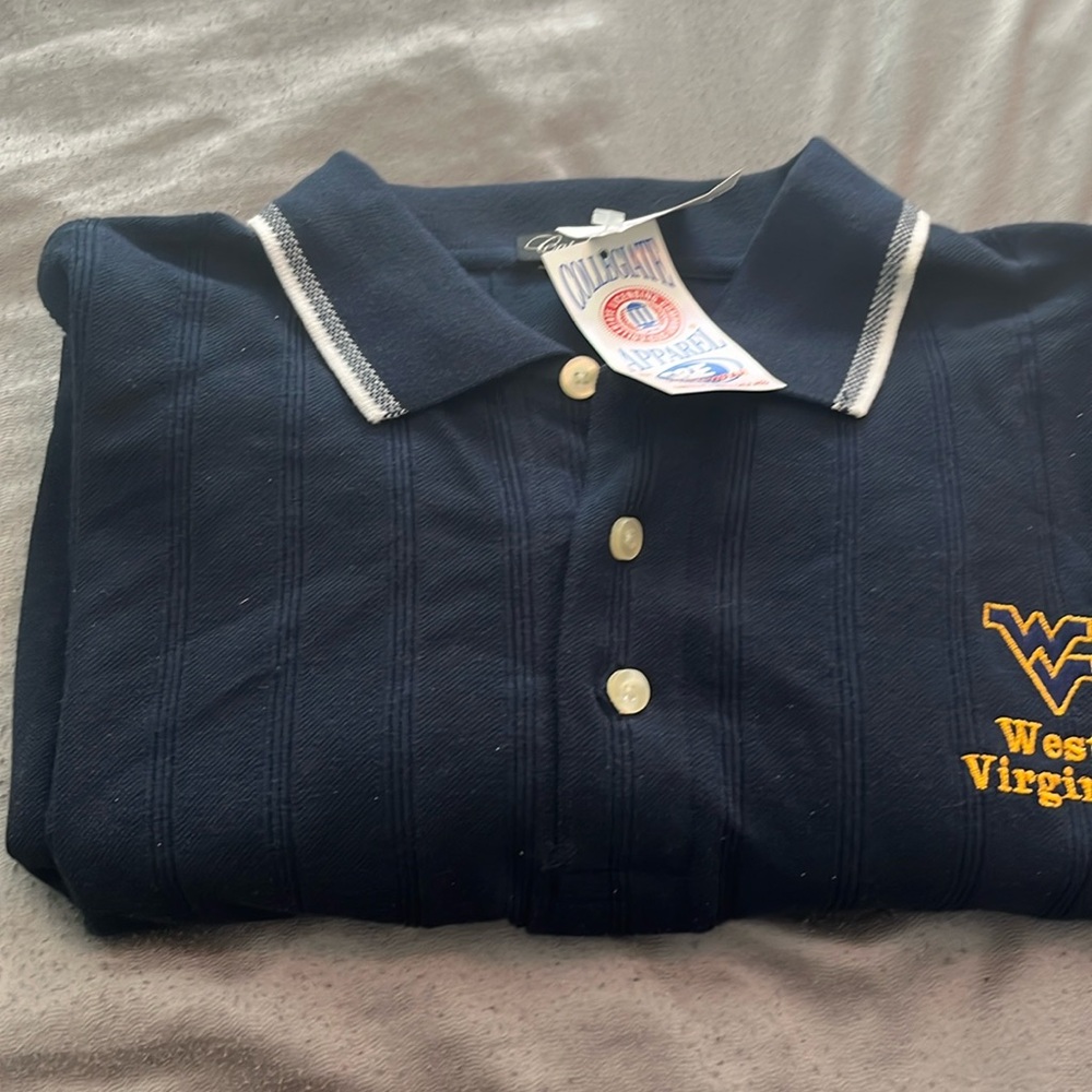 NWT men’s size 2xl short sleeved WV  polo shirt.